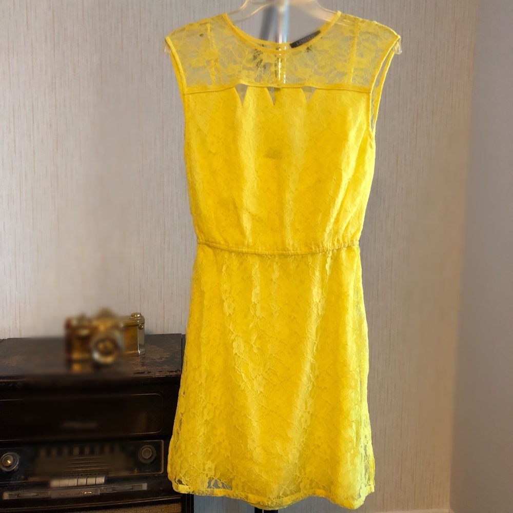 Limited Collection UK Yellow Lace Dress